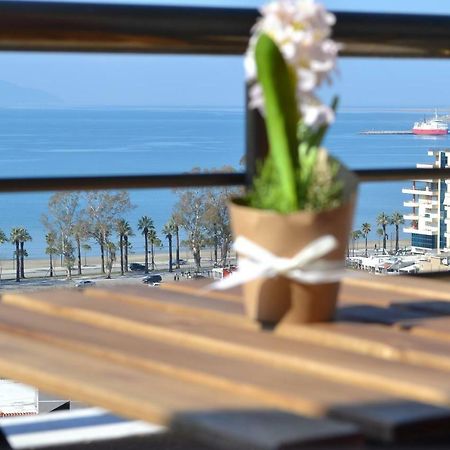 Seaview Penthouse 2 Bedrooms Apartment & Box Garage فلورا المظهر الخارجي الصورة