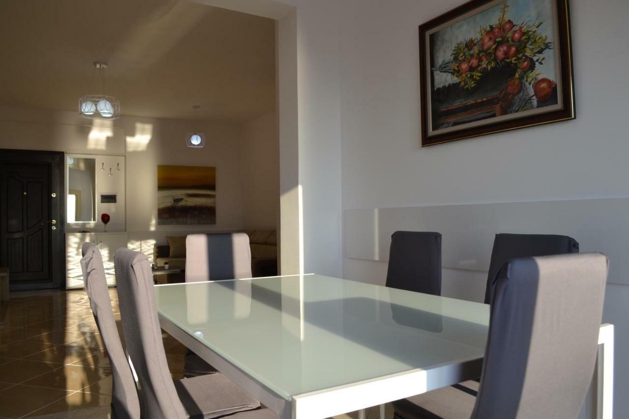 Seaview Penthouse 2 Bedrooms Apartment & Box Garage فلورا المظهر الخارجي الصورة