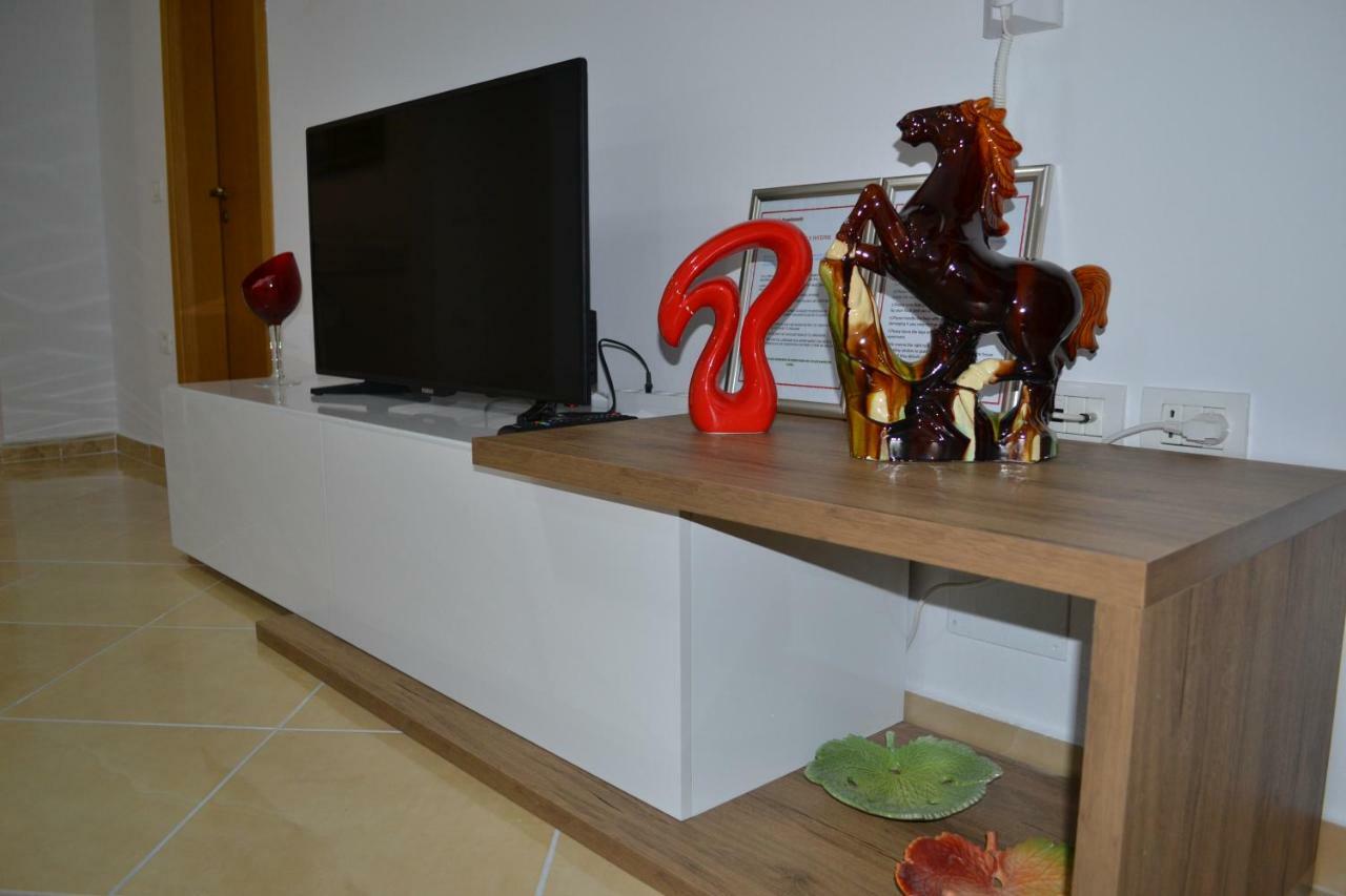 Seaview Penthouse 2 Bedrooms Apartment & Box Garage فلورا المظهر الخارجي الصورة